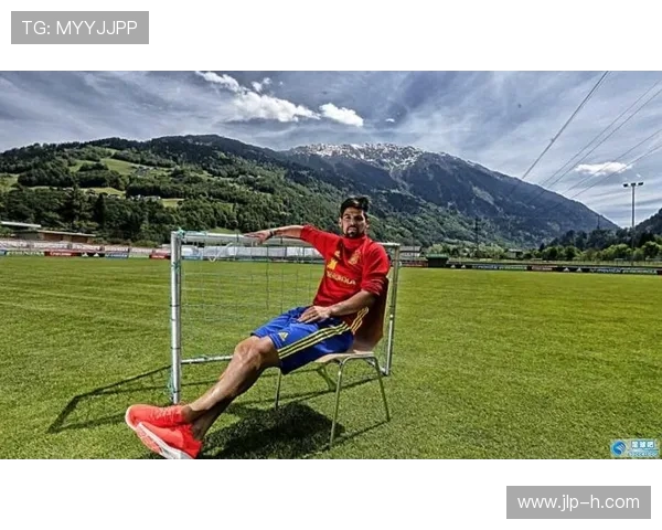 奥科吉爆扣加罚点燃全场激情关键回合彰显强硬天赋价值与领袖气质